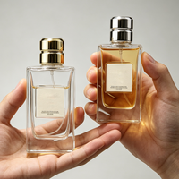 Flacon de parfum rectangulaire en verre transparent de luxe avec bouchon doré, atomiseur de parfum vide, étiquette personnalisée pour l'emballage de parfums cosmétiques