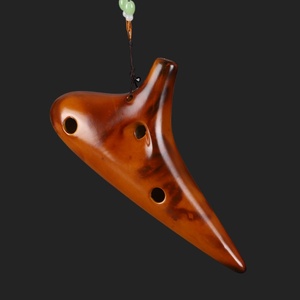 Ocarina en céramique jaune ambre fumé à 12 trous, accordée avec précision, instrument à vent folklorique pour la performance musicale - Product Image 6