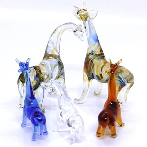 Décoration de table, combinaison de deux tons colorés, verre soufflé à la main de Murano, art artisanal, monde miniature en verre personnalisable, Pâques - Product Image 1