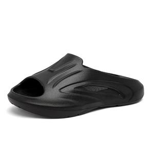 Sandales de plage en EVA respirantes pour hommes, logo personnalisé, vente en gros, chaussures de jardin d'été pour hommes, zapatillas souples pour hommes, antidérapantes, coussin d'air - Product Image 3