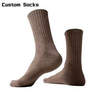 ถุงเท้าข้อสั้นผ้าฝ้ายสีดำขาวแบบขายส่ง ขนาดใหญ่พิเศษ ระบายอากาศได้ดี เหมาะสำหรับเล่นกีฬาและใส่ทุกวัน  ถักทออย่างดี มีโลโก้  สำหรับฤดูใบไม้ผลิ ราคาถูก - Product Image 1