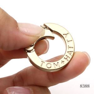 ヘビーデューティラウンドカラビナーフックリング高級防水バッグキーチェーンアクセサリーカスタムロゴ付きジャンプリングクラスプ - Product Image 1