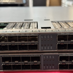 Tarjeta de Línea Multirrate EX9200-32XS con POE, Capacidad de Conmutación de 2.56 Tbps, Puertos SFP, Probada y Usada - Product Image 4