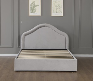 <span class=keywords><strong>Lit</strong></span> rembourré moderne Willsoon avec rangement et cadre de <span class=keywords><strong>lit</strong></span> capitonné avec vérin hydraulique - Tissu en velours gris - Taille King/Queen - Product Image 1