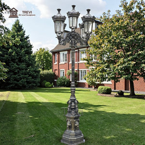 Lampione da <span class=keywords><strong>Giardino</strong></span> in Ghisa Stile Vittoriano Antico per Decorazione Europea di Castelli/Ville - Product Image 6