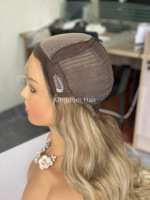 Cheveux slaves de luxe suisse haut en dentelle perruque juive blonde cendrée Balayage couleur sans colle même couche perruque avant en dentelle pour les femmes perte de cheveux