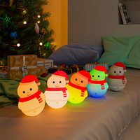 Lampe d'Ambiance LED RGB à Changement de Couleur en Silicone, Design Bonhomme de Neige Anime Mignon, Décoration de Chambre de Noël