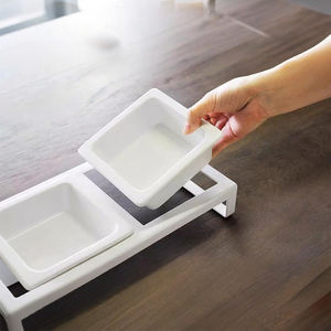 <span class=keywords><strong>Support</strong></span> plat personnalisé <span class=keywords><strong>pour</strong></span> la maison <span class=keywords><strong>pour</strong></span> aliments <span class=keywords><strong>pour</strong></span> chiens Bol d'alimentation en eau surélevé <span class=keywords><strong>pour</strong></span> produits <span class=keywords><strong>pour</strong></span> animaux de compagnie <span class=keywords><strong>Support</strong></span> métallique amovible Bol de stockage des aliments <span class=keywords><strong>pour</strong></span> chats en céramique - Product Image 5