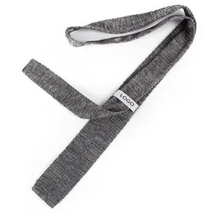 Ricamo a punti colorati in maglia di seta cravatte alla moda Skinny stretto sottile per maglieria di alta qualità in seta 100% cravatte per uomo