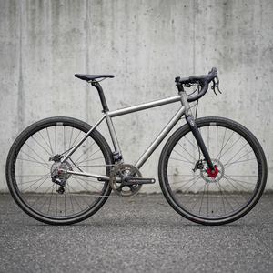 Ventes aux enchères A-l-chemyyy Chironnn Dis/Campagnolooo Super/Record E P S Titaniummm RoadBike - 2020, 52cm - Product Image 2
