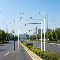Mât de signalisation routière intégré à double bras en acier inoxydable 304 avec surveillance complète