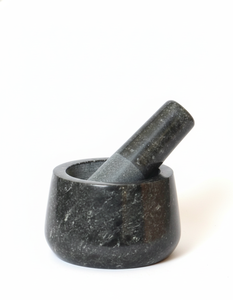 Mortier et pilon en pierre noire faits à la main, broyeur d'épices et d'herbes, écraseur d'ail et de gingembre pour cuisine, compatible lave-vaisselle, Sigma Exports, vente en gros - Product Image 3