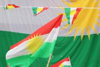 Gahumi Wholesale 14x21cm Kurdistan Main Drapeau Avec Bâton Petit Pays Drapeau Mini Main Vague Drapeau