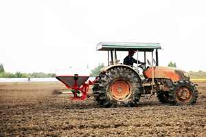 Il miglioramento del fertilizzante organico del suolo riduce il deflusso chimico nel fertilizzante organico della pianta del terreno agricolo Biochar per l'agricoltura biologica - Product Image 4