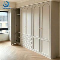 Armoires de chambre sur mesure pour les importateurs de meubles, les distributeurs, les entrepreneurs et les projets de développement résidentiel