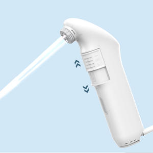 Bidet portable haute pression |   Bouteille d'eau ABS de 2,5 L, pulvérisateur manuel rechargeable par USB pour les voyages et l'hygiène - Product Image 5