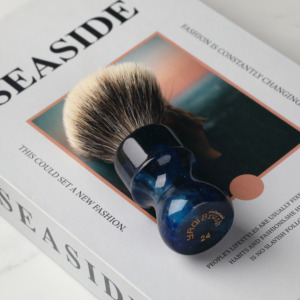 Pennelli <span class=keywords><strong>da</strong></span> <span class=keywords><strong>Barba</strong></span> RTS 24MM YAQI con Manico Colorato Mysterious Space e Setole <span class=keywords><strong>di</strong></span> <span class=keywords><strong>Tasso</strong></span> a Due Bande - Product Image 4