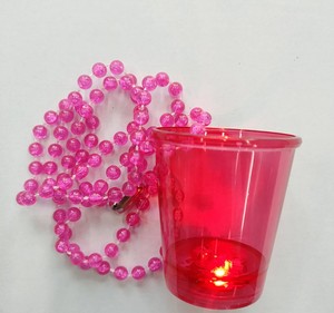 Incandescente nel buio LED chiaro fino a collane di vetro Shot per feste di nozze forniture decorazioni In plastica trasparente per collana tazza - Product Image 3