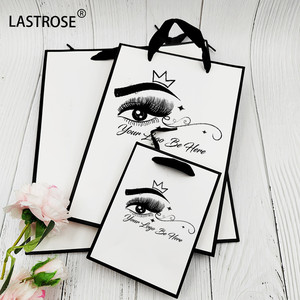 <span class=keywords><strong>Sacchetti</strong></span> della spesa bianchi all'ingrosso della struttura nera con il sacchetto di <span class=keywords><strong>carta</strong></span> della maniglia per i prodotti del Make up dell'etichetta privata per l'imballaggio cosmetico della <span class=keywords><strong>carta</strong></span> - Product Image 2