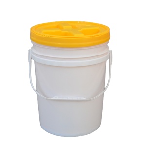 Factory price plastic bucket 20 liter with lid paint bucket for industrial use