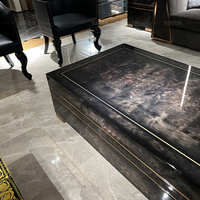 Meuble TV italien minimaliste post-moderne et table basse-Mobilier haut de gamme sur mesure pour le salon-Table basse