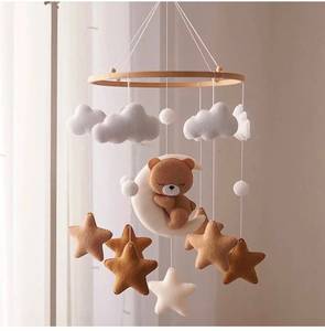 Quantité minimale de commande bas CE CPC produits pour bébés à la main en peluche ours endormi suspendu <span class=keywords><strong>boule</strong></span> de laine peluches en bois musical feutre berceau coran bébé mobiles - Product Image 2