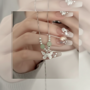 Vendita calda di tendenza gotico collana pendente di perle iniziali moda classica per ragazze catene di titanio disponibili all'ingrosso - Product Image 1