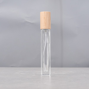 Botella de Perfume de Vidrio Transparente con Roll-On, Forma Rectangular con Tapa de Madera, Cuidado Personal, 15ml 20ml 30ml - Product Image 1