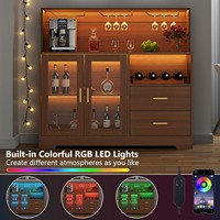 Buffet Bar à Café Moderne en Bois avec Éclairage LED et Porte Vitrée pour Salle à Manger et Salon – Vente en Gros