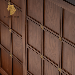 Mobiletto <span class=keywords><strong>Vintage</strong></span> in Legno Massello con Pannelli a Griglia, Credenza Modulare Estensibile con Borchie in Ottone per Soggiorno e Sala da Pranzo - Product Image 5