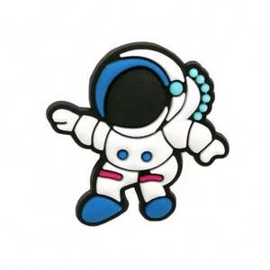 Fábrica Produce una Variedad de Pines de Goma de Anime, Pines Esmaltados Florales Personalizados - Product Image 6