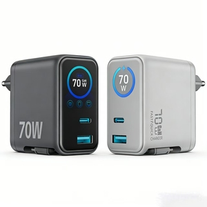 Adaptateur universel 70W avec prise US/EU/UK, câble rétractable, chargeur de voyage international 2 ports USB-A, chargeur GaN, prix usine - Product Image 1
