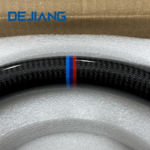 Volante de Fibra de Carbono de Nuevo Estilo para <span class=keywords><strong>BMW</strong></span> M2 <span class=keywords><strong>M3</strong></span> M4 M5 F10 F30 F32 F80 F82 F32 E90 E92 E70 E84 Venta Directa de Fábrica - Product Image 6