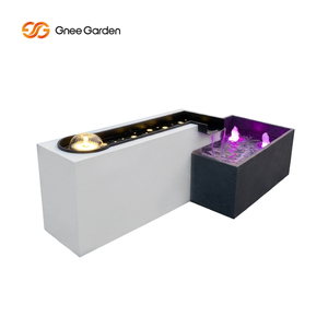 Fontaine d'eau moderne en acier galvanisé, résistante aux intempéries, de luxe, avec taille personnalisable pour une utilisation en extérieur dans le jardin - Product Image 2