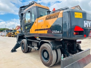 Bomba Hidráulica para Excavadora de Orugas HYUNDAI 210W-7 Original, Motor Diésel, ¡GRAN OFERTA! Buen Estado, Sin Fugas, Alta Velocidad de Desplazamiento - Product Image 3