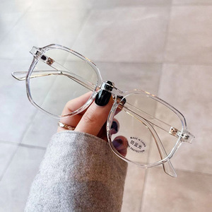 Monture de lunettes Qianai Irregular TR90 anti-lumière bleue, verres PC à monture intégrale, lunettes pour ordinateur, fabriquées en Chine - Product Image 1