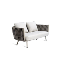 Lit de repos rond moderne en corde tressée pour l'extérieur avec coussins, canapé de patio pour hôtel et jardin