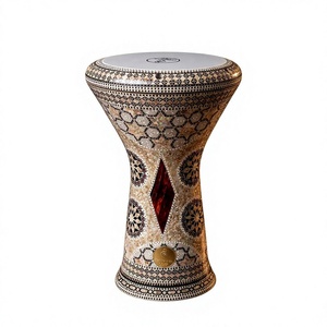 Gawharet El Fan 17,5 pouces incrusté de nacre, étoile de diamant rouge, Darbuka, Tambour Doumbek, Dumbek, Tabla, Percussion égyptienne - Product Image 1