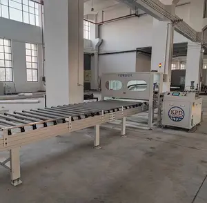 Sip Panels Machinery Panel sándwich Máquina automática de pegamento Línea de producción Eps Panel Factory Line