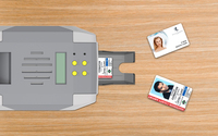 Imprimante de cartes UV à transfert de données jet d'encre PVC double face laser économique pour l'impression de cartes d'invitation et de vœux