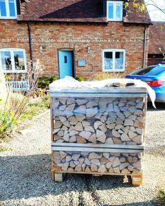 Bois de chauffage sec de hêtre/chêne Disponible à la vente Bois de chauffage séché au four dans des sacs Bois de chauffage de chêne sur palettes avec longueur 25 Cm 33 cm - Product Image 2