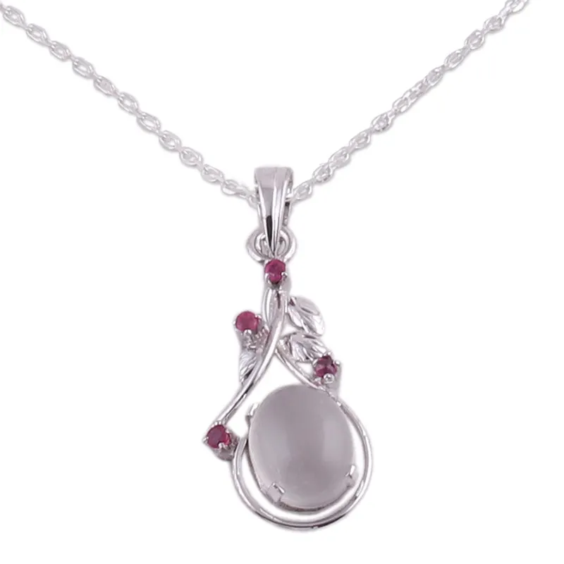 Vente directe d'usine bijoux de mode femmes 925 chaîne en argent Sterling collier délicat rubis et ovale pierre de lune pendentif collier