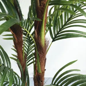 Wholesale Indoor/Outdoor Decoration Fake Green Plants Trunks Plastic Artificial Palm Tree