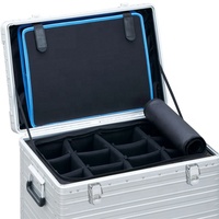 Magnifique Valise d'Équipement Grande Taille en Aluminium Argenté Portable avec Mousse Personnalisée, Support OEM/ODM, Antichoc, Verrouillage Sécurisé, Garantie 3 Ans, Conforme aux Normes