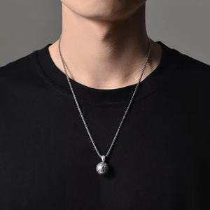 Collar con Colgante de Baloncesto de Acero Inoxidable, Grabado con la Frase 'Never Give Up Keep Going', Joyería Deportiva para Hombre, Regalo - Product Image 5