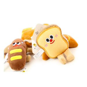 Juguetes de peluche para perros, incluyendo pescado a la plancha y bollos de piña. - Product Image 2