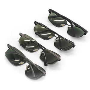 Nuevas <span class=keywords><strong>Gafas</strong></span> <span class=keywords><strong>de</strong></span> <span class=keywords><strong>Sol</strong></span> Polarizadas <span class=keywords><strong>Baratas</strong></span> para Hombre <span class=keywords><strong>de</strong></span> 2022 para Conducir con Protección UV400 <span class=keywords><strong>de</strong></span> Metal en Stock Pedido Mixto - Product Image 5