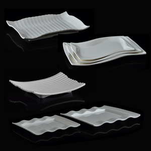 Assiette à manger en <span class=keywords><strong>mélamine</strong></span> de 14 pouces de style occidental <span class=keywords><strong>Vaisselle</strong></span> en plastique en forme de poisson <span class=keywords><strong>et</strong></span> de légume blanc créatif pour la fête - Product Image 1