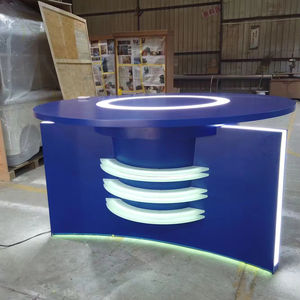 Vitrine à bijoux éclairée par LED verrouillable, nouvellement conçue, avec verre et espace de rangement pour les magasins mobiles - Product Image 1