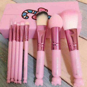 2024 Phong Cách Mới Dễ Thương Đóng Gói Hộp Màu Hồng 8Pcs Độc Đáo Helloed Kitty Trang Điểm Bàn Chải Đa-Chức Năng Vẻ Đẹp Du Lịch Kit - Product Image 4